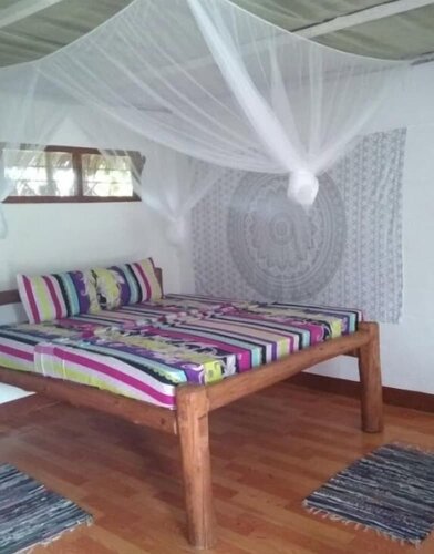 Victorias Dream, Book Hotel Michamvi 