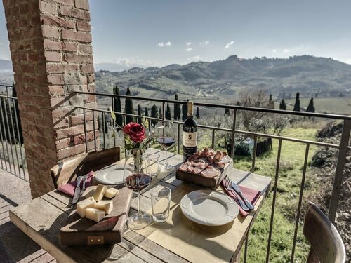 Agriturismo La Fattoria di Capezzana, Забронировать Фермерский дом Отели Карминьяно с завтраком, Завтраки