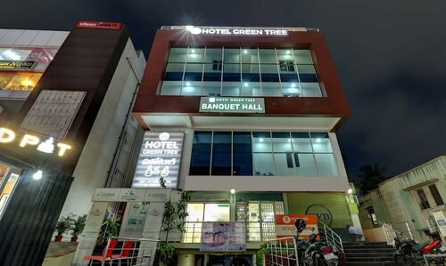 Hotel Green Tree, Book Hotel Visakhapatnam Andhra Pradesh