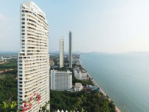Lumpini Parkbeach Pattaya Pool View, Забронировать Отель Джомтьен-Бич 