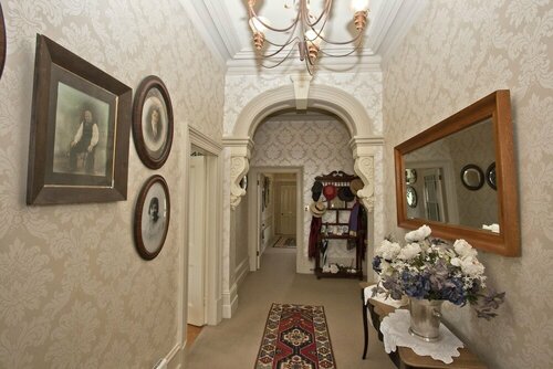 Lilac Rose Boutique Bed and Breakfast, Забронировать Бутик-отель Отели Крайстчёрч с парковкой, Парковка