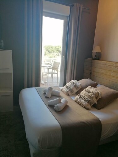 Hotel Restaurant LEscale, Забронировать Отель Безье Hérault