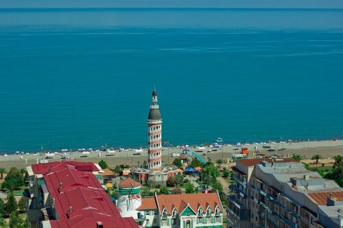 Апартаменты Batumi Real Lux, Забронировать Апартаменты/квартира Отели Батуми с парковкой, Парковка
