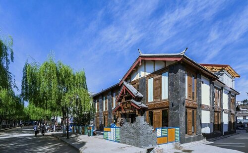 Blooming Island Dongan Branch, Book Hotel Hoteller i Lijiang med parkering, Parkering