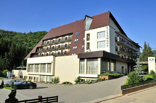 Hotel Clermont, Забронировать Отель Отели жудец Ковасна с парковкой, Парковка