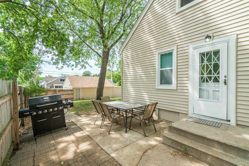 Contempo Cottage