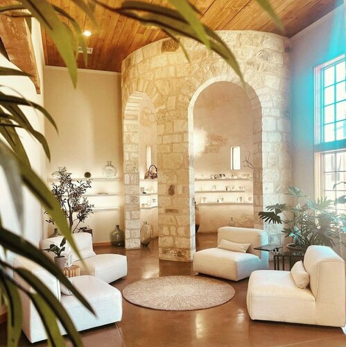Hill Country Herb Garden, Забронировать Отель «постель и завтрак» Отели Texas Wine Country с парковкой, Парковка