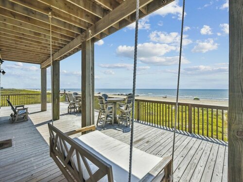 Sand and Sun Beachfront, Забронировать Отель Фрипорт 