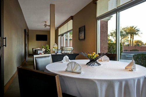 Hyatt Place Phoenix Chandler - Fashion Center, Забронировать Отель Чандлер Phoenix Metropolitan Area