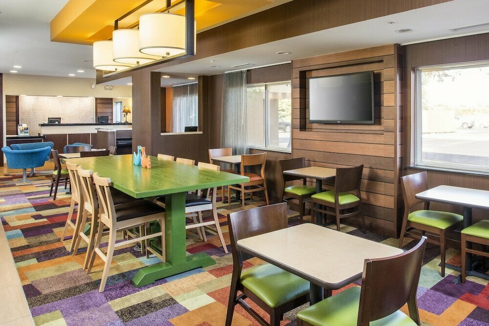 Fairfield Inn & Suites by Marriott Peru