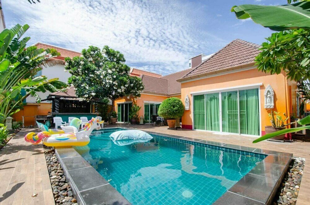 Rosewood Pool Villa Pattaya 1