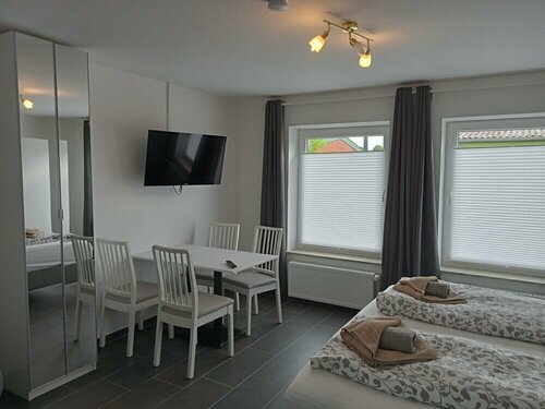 Ferienhaus am Binnenhafen, Забронировать Дом для отпуска Эмден East Frisia, рядом с Плавучий маяк "Эмрамбэнк"