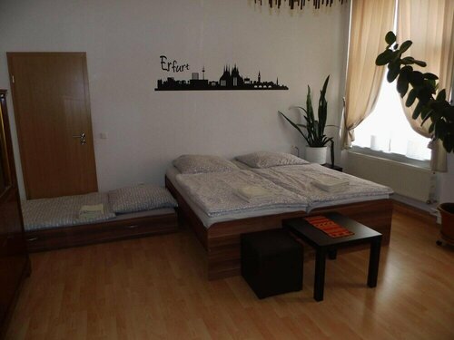 Apartment Lawrenz, Забронировать Апартаменты/квартира Апартаменты Эрфурта, рядом с Клайн-Венедиг, Апартаменты/квартира