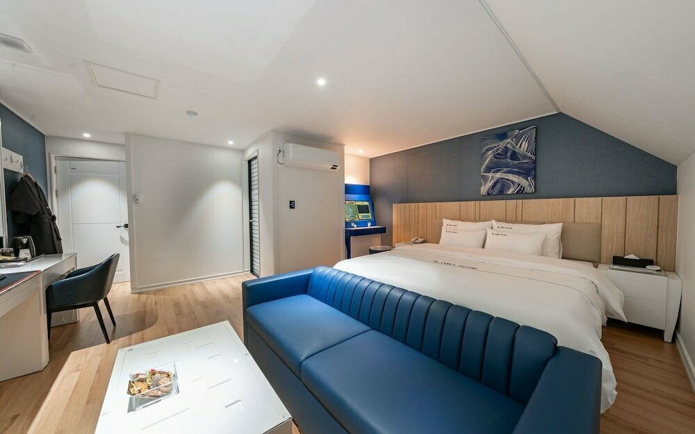 Jongno Dana Hotel