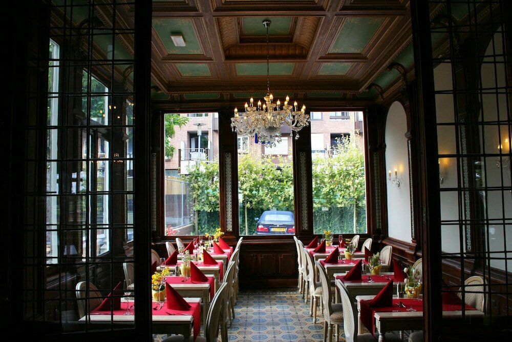 Hotel Bigarre Receptie