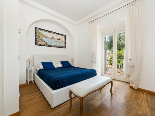 Faraglioni di Sorrento, Забронировать Отель Отели Побережья Сорренто 3 звезды, 3*