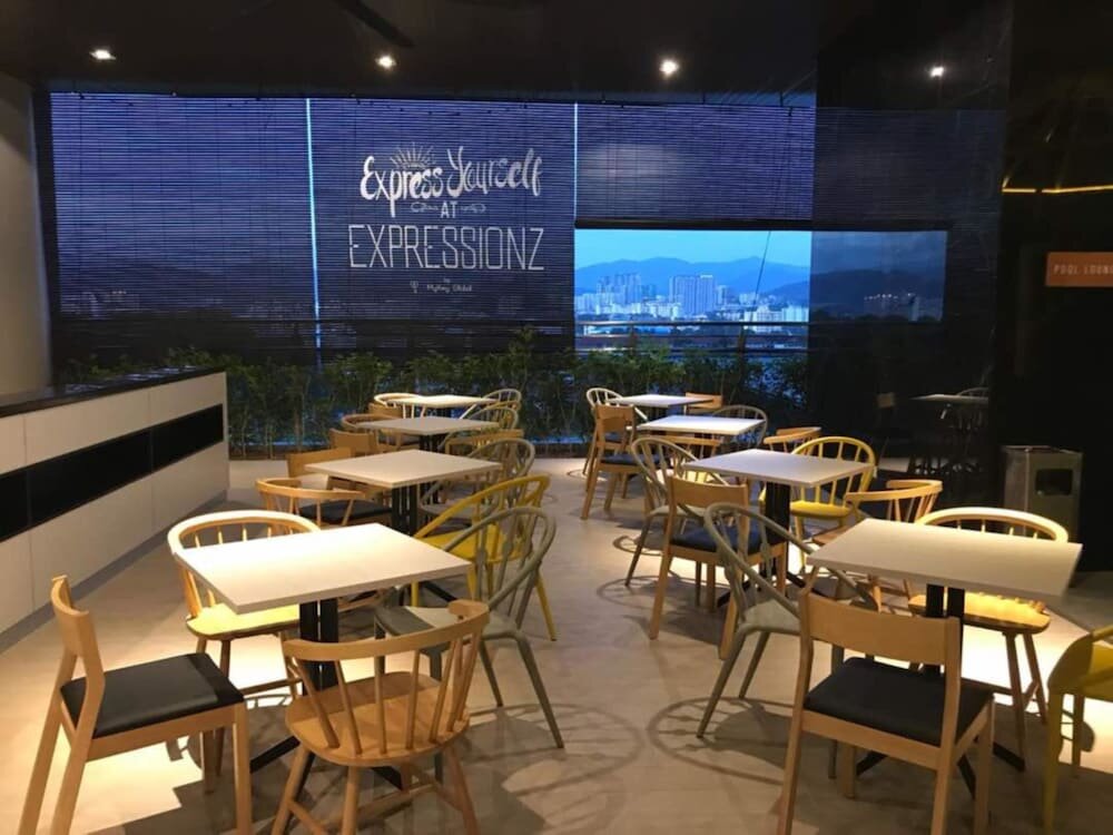 表达专业套房 7 公斤旅行者之家酒店(Expresssionz Professional Suites by 7KgTravellerHome)