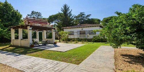 Casa San Rafael, magnífico chalet con gran jardín, Забронировать Шале Навахас Castellon Province