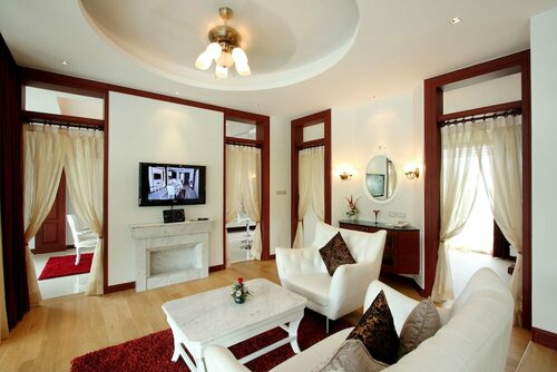 Club Wyndham Patong Hill Phuket, Забронировать Курортный отель Отели Патонг-Бич 5 звезд, 5*