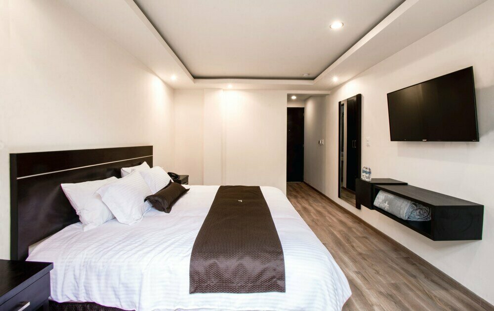 Sendero Hotel