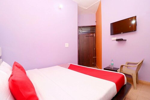 Oyo 39852 Hotel Noor, Забронировать Отель Таннасар штат Харьяна