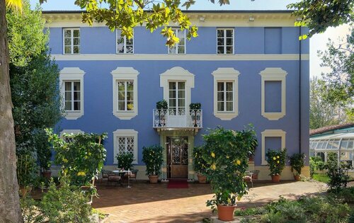 Отель Resort dei limoni, Забронировать Курортный отель Отели Лукки с завтраком, Завтраки