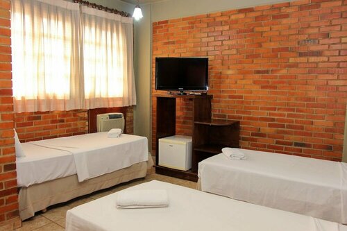 OYO Hotel Serras De Goyaz Centro, Забронировать Отель Гояния Гояс