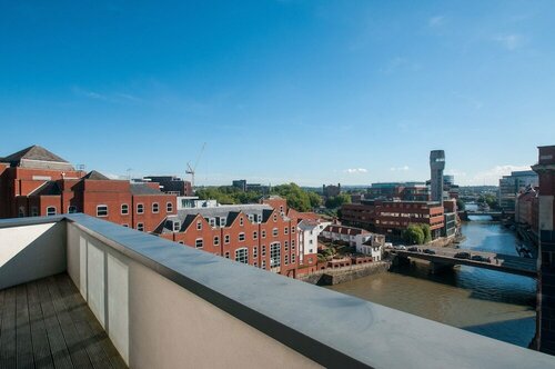 Cleyro Serviced Apartments - Finzels Reach, Забронировать Апартаменты/квартира Темпл Бристоль