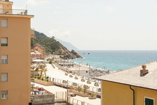 Deiva Marina Sea View Flat with Garage, Забронировать Апартаменты/квартира Апартаменты Дейва-Марины, Апартаменты/квартира
