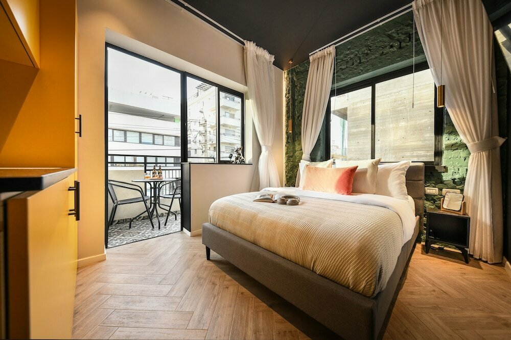 Silicate - by Loginn Tel-Avivian hotels