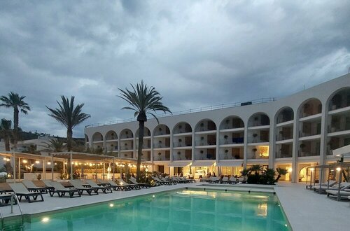 Hotel & Spa Blau Parc, Забронировать Отель Сан-Антонио-Абад Ибица