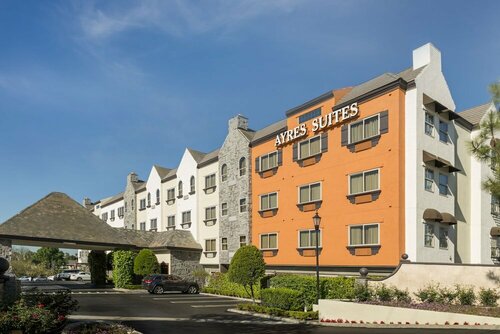 Ayres Hotel Costa Mesa Newport Beach, Забронировать Отель Коста-Меса Beach Cities Orange County