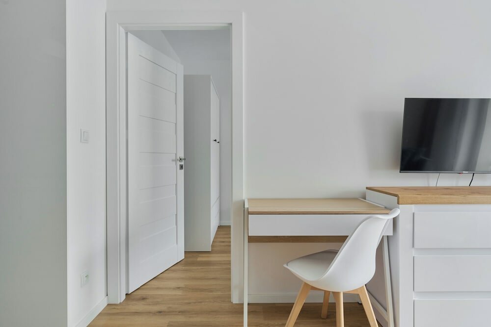 Blue Sky Apartment by Renters