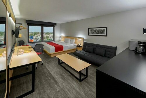 City Express Mexicali, Varaa Hotelli Hotellit Mexicali pysäköinnillä, Pysäköinti