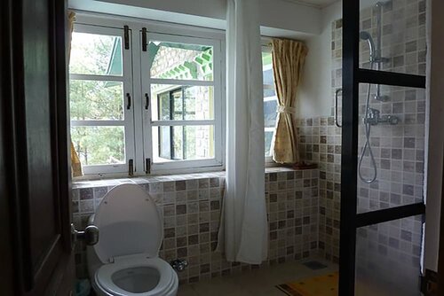 Mountain Lodges of Nepal - Monjo, Book Hotel Syangboche 1st province