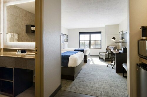 ClubHouse Hotel Sioux Falls, Забронировать Отель Сиу-Фолс штат Южная Дакота