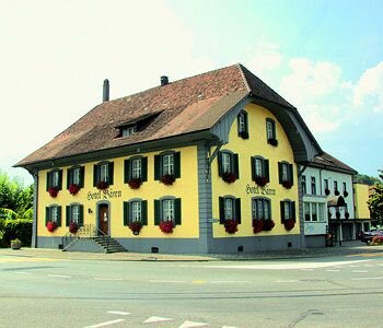 Hotel Bären Suhr, Забронировать Отель Зур Ааргау