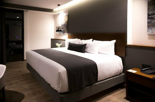 Gumont Guadalajara López Mateos - Minerva, Varaa Hotelli Hotellit Guadalajara aamiaisella, Aamiainen