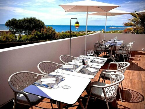 Hôtel La Plage, La Grande-Motte, Rezerwuj Hotel Hotele w Camargue z Basenem, Basen