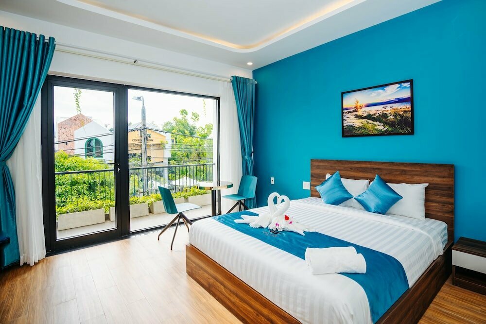 Lip Lip Villa