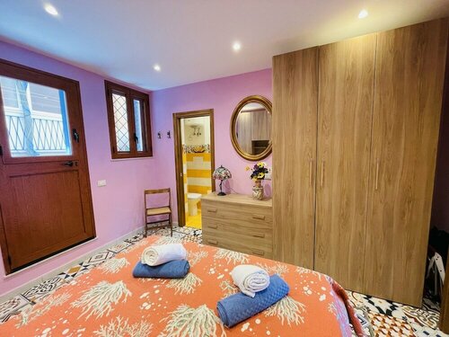 Marina Holiday Home, Забронировать Отель Палермо Сицилия