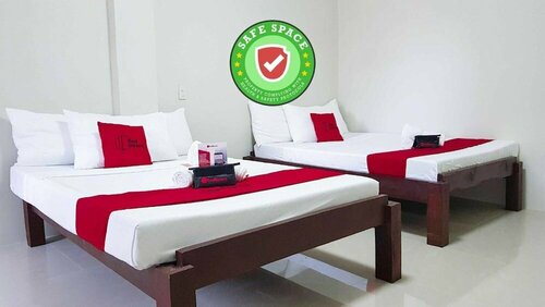 OYO 441 La Panoramica Inn, Varaa Hotelli Bohol hotellit, joissa on pysäköinti, Pysäköinti