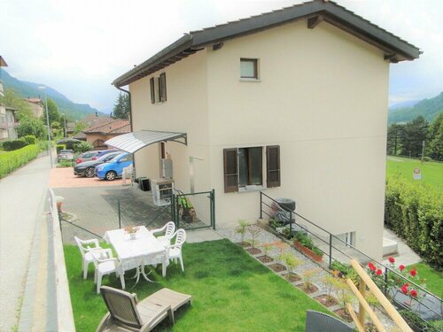 Charming Duplex Close to Lugano, Забронировать Отель Кадро Лугано