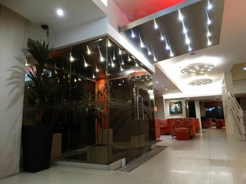 Hotel Le Cinque Güemes, Забронировать Отель Отели Атлантического побережья аргентины с парковкой, Парковка