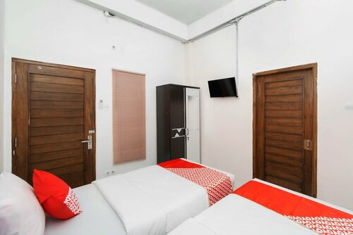 Falisha Homestay Syariah by OYO Rooms, Rezervasyon Otel Ngabean Ngampilan