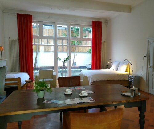 B&B Hart van Leiden, Забронировать Отель «постель и завтрак» Лейден Южная Голландия