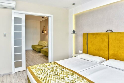 GRIFID Encanto Beach Hotel - MediSPA, Ultra All Inclusive & Private Beach, Забронировать Отель Золотые Пески Варненская область
