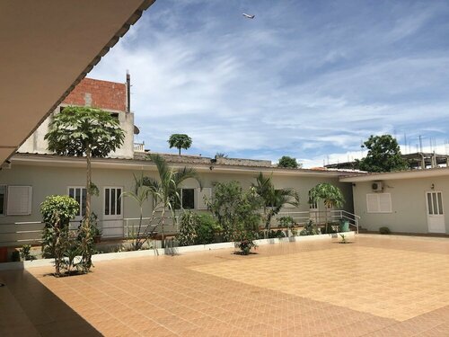 Guest House Terezinha, Забронировать Гостевой дом Луанда  Ангола