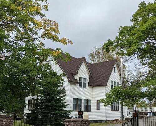 Hill Road Manor Bed & Breakfast, Book Bed and Breakfast Grand Falls -Windsor Newfoundland og Labrador