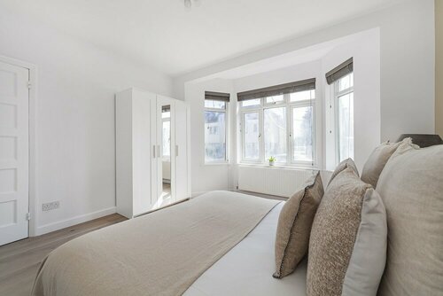 The Neasden Villas, Забронировать Апартаменты/квартира Брент , рядом с Нисден